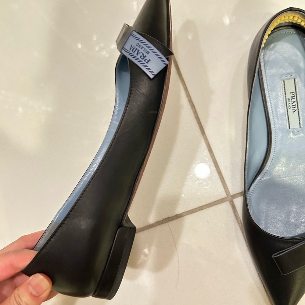 Prada black leather shoes - Picture 10 of 11